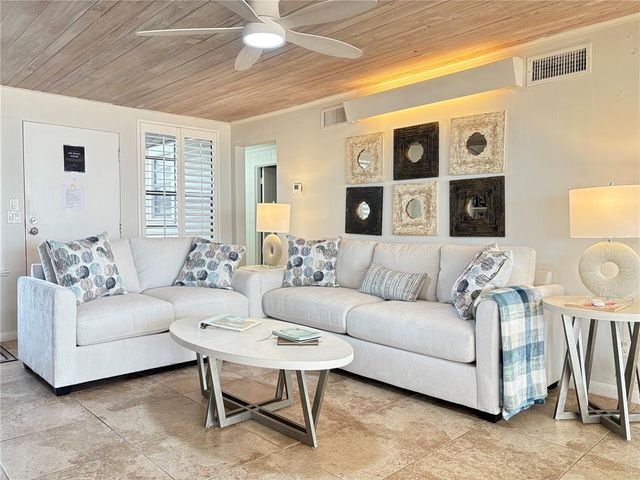 2823 GULF OF MEXICO DRIVE, Longboat Key, FL 34228