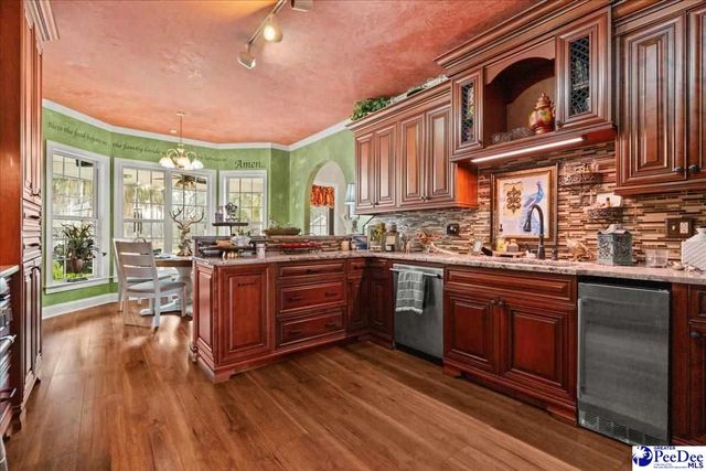 3568 Sardis Hwy, Timmonsville, SC 29161