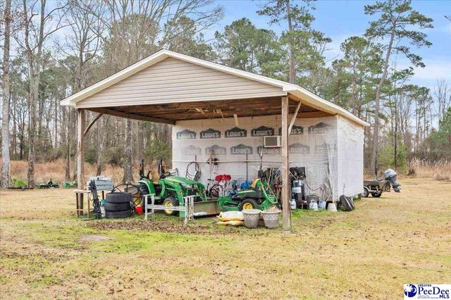 3568 Sardis Hwy, Timmonsville, SC 29161