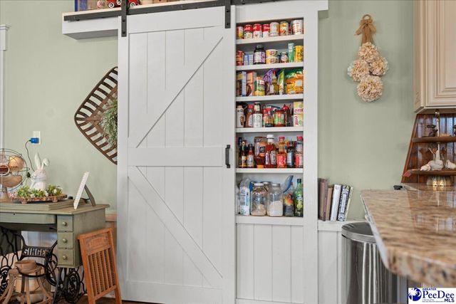 3568 Sardis Hwy, Timmonsville, SC 29161