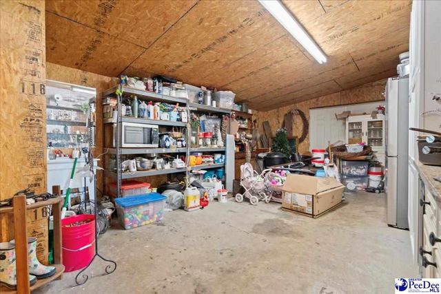 3568 Sardis Hwy, Timmonsville, SC 29161