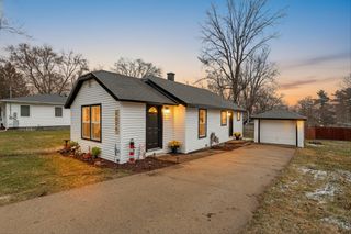 4034 Childs Avenue Nw, Alpine Twp, MI 49321