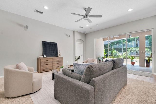 338 PINESTRAW CIRCLE, Altamonte Springs, FL 32714