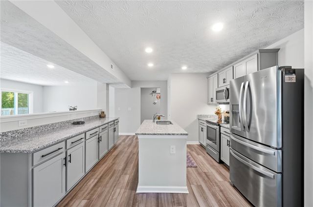 117 Settlers Trail, Union, OH 45322