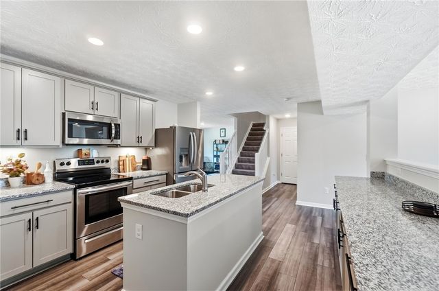 117 Settlers Trail, Union, OH 45322
