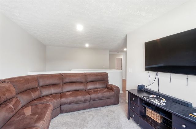 117 Settlers Trail, Union, OH 45322