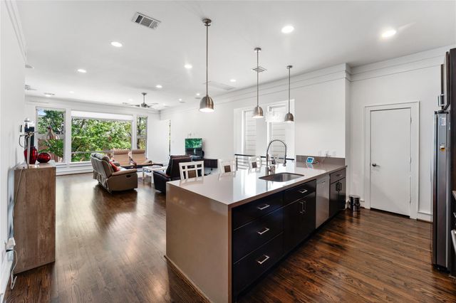 1507 Sandman Street, Houston, TX 77007