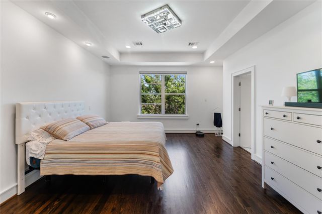 1507 Sandman Street, Houston, TX 77007