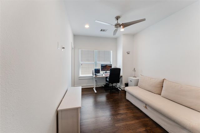 1507 Sandman Street, Houston, TX 77007