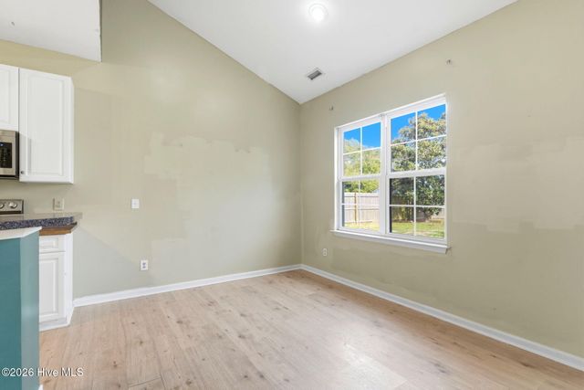 4430 Flagship Avenue SE, Southport, NC 28461