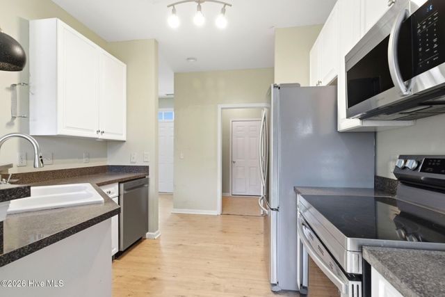 4430 Flagship Avenue SE, Southport, NC 28461