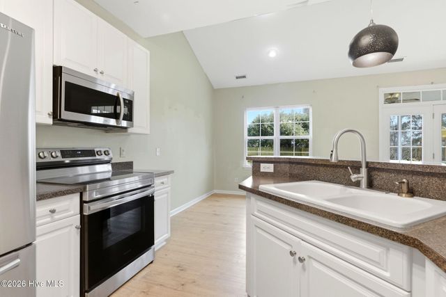 4430 Flagship Avenue SE, Southport, NC 28461