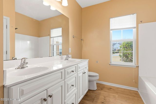 4430 Flagship Avenue SE, Southport, NC 28461