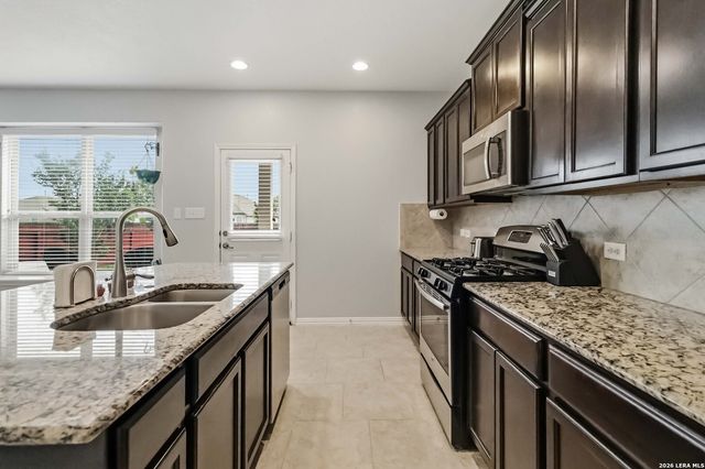 8120 Dublin Forest, San Antonio, TX 78253