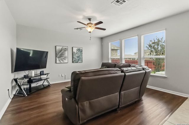8120 Dublin Forest, San Antonio, TX 78253