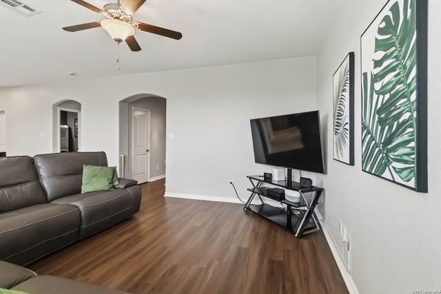 8120 Dublin Forest, San Antonio, TX 78253