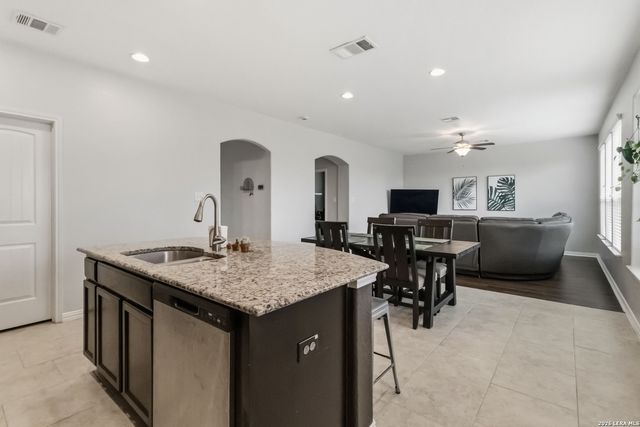 8120 Dublin Forest, San Antonio, TX 78253