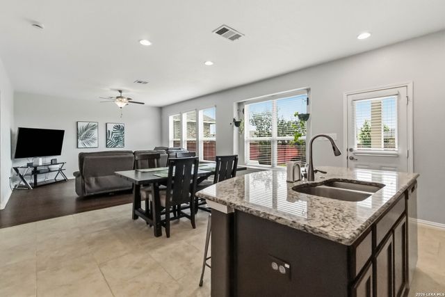 8120 Dublin Forest, San Antonio, TX 78253