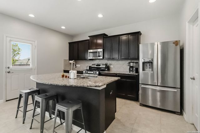 8120 Dublin Forest, San Antonio, TX 78253