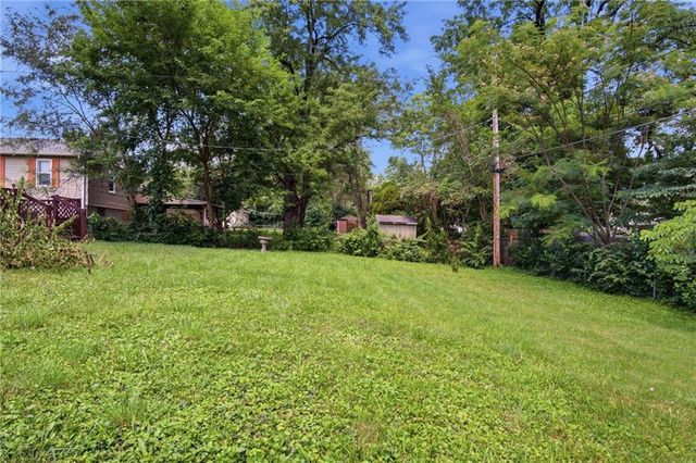 8602 E 110th Street, Kansas City, MO 64134
