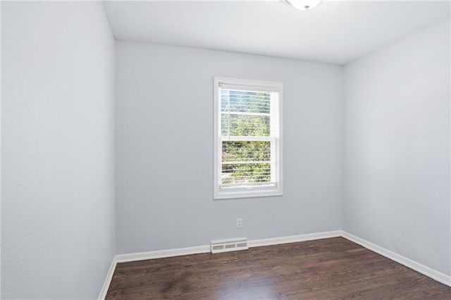 8602 E 110th Street, Kansas City, MO 64134