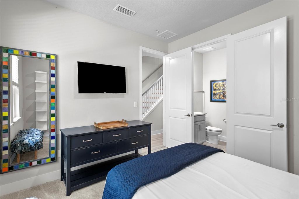 Image 17 of property listing at 2511 N GRADY AVENUE 17, Tampa, FL 33607