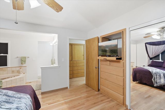 1317 NW Prospect Avenue, Grants Pass, OR 97526