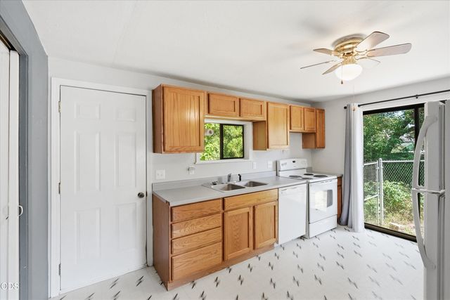 1317 NW Prospect Avenue, Grants Pass, OR 97526
