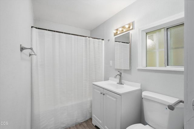 1317 NW Prospect Avenue, Grants Pass, OR 97526