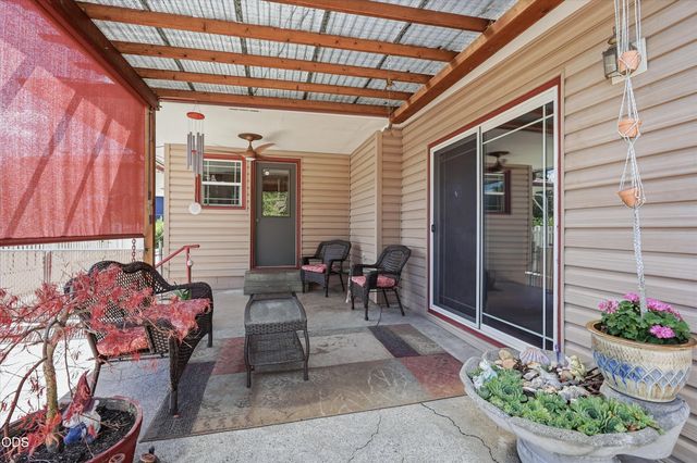 1317 NW Prospect Avenue, Grants Pass, OR 97526