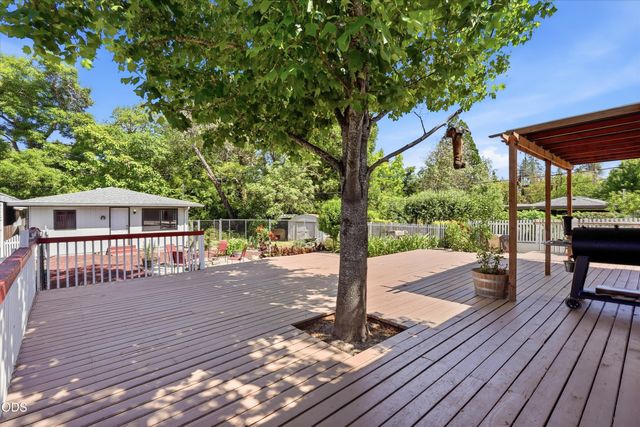 1317 NW Prospect Avenue, Grants Pass, OR 97526