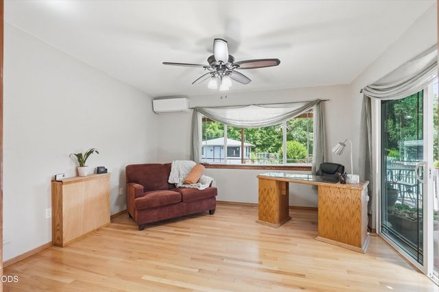 1317 NW Prospect Avenue, Grants Pass, OR 97526