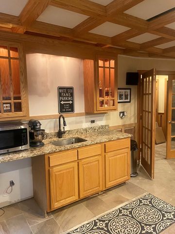 519 Kingston Drive, New Lenox, IL 60451