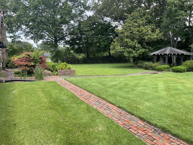 133 Sequoia Dr, Clarksville, TN 37043