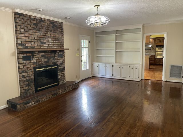 133 Sequoia Dr, Clarksville, TN 37043