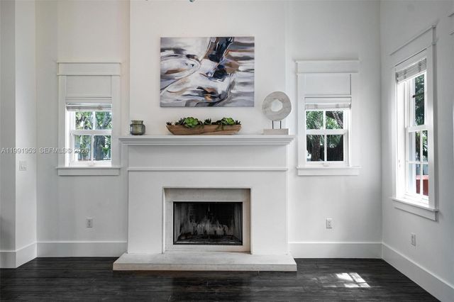 550 Loretto Ave 16, Coral Gables, FL 33146