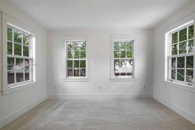 550 Loretto Ave 16, Coral Gables, FL 33146