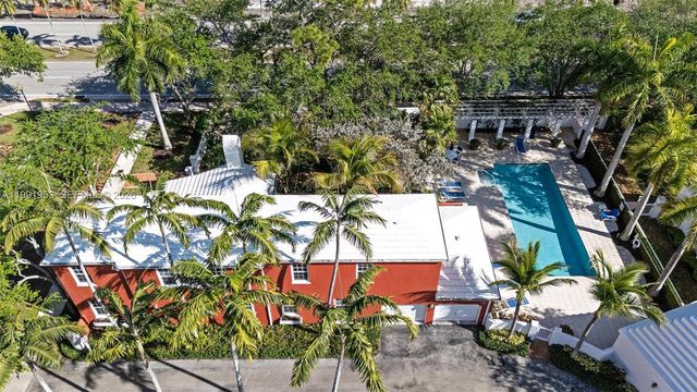 550 Loretto Ave 16, Coral Gables, FL 33146