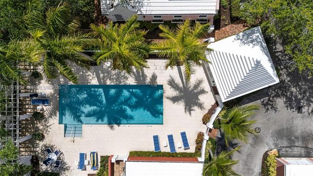 550 Loretto Ave 16, Coral Gables, FL 33146