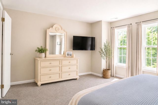 58 SUMMIT CT, Marlton, NJ 08053