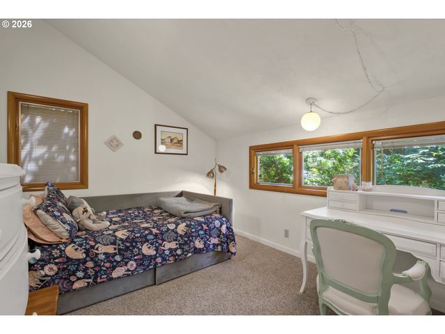 2350 MCLEAN Blvd, Eugene, OR 97405