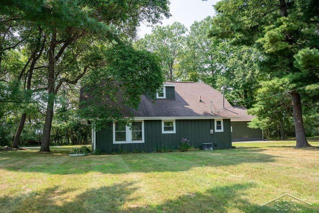 5959 Busch Road, Taymouth Twp, MI 48415