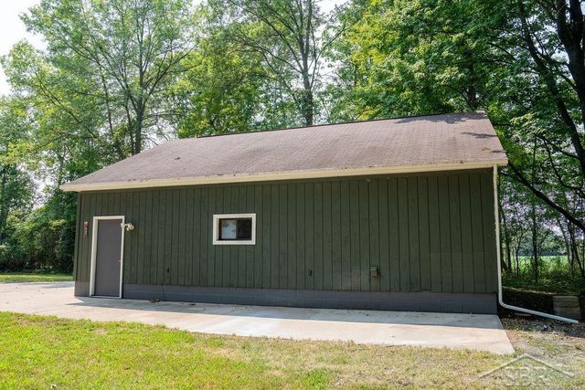 5959 Busch Road, Taymouth Twp, MI 48415