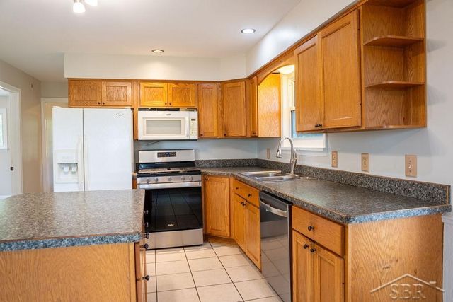 5959 Busch Road, Taymouth Twp, MI 48415