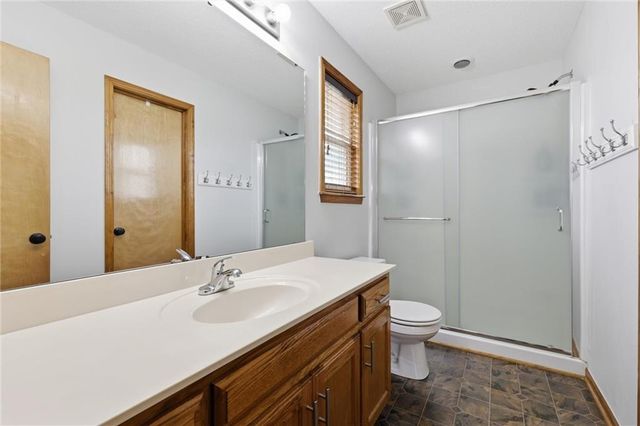16304 HIGHT Avenue, Belton, MO 64012