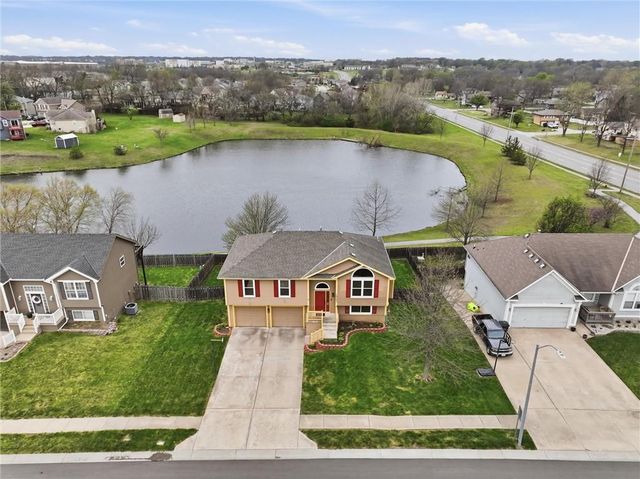 16304 HIGHT Avenue, Belton, MO 64012