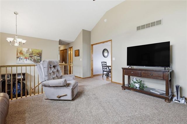 16304 HIGHT Avenue, Belton, MO 64012