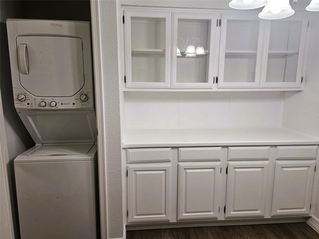 921 Marine Drive 227, Galveston, TX 77550