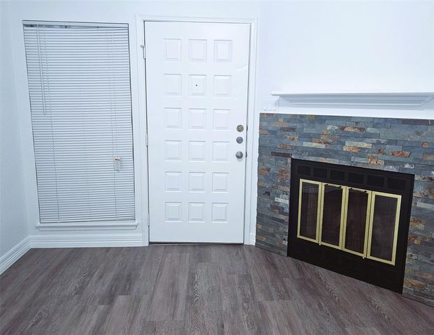 921 Marine Drive 227, Galveston, TX 77550