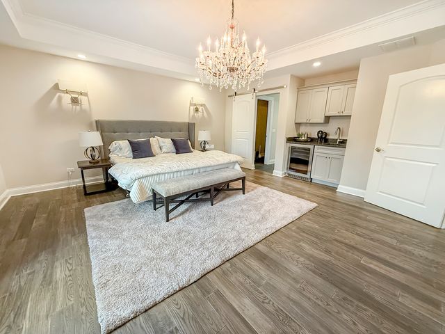 8884 Port Washington Drive, Frankfort, IL 60423